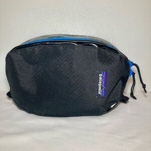 Patagonia Black and Blue Toiletry Bag